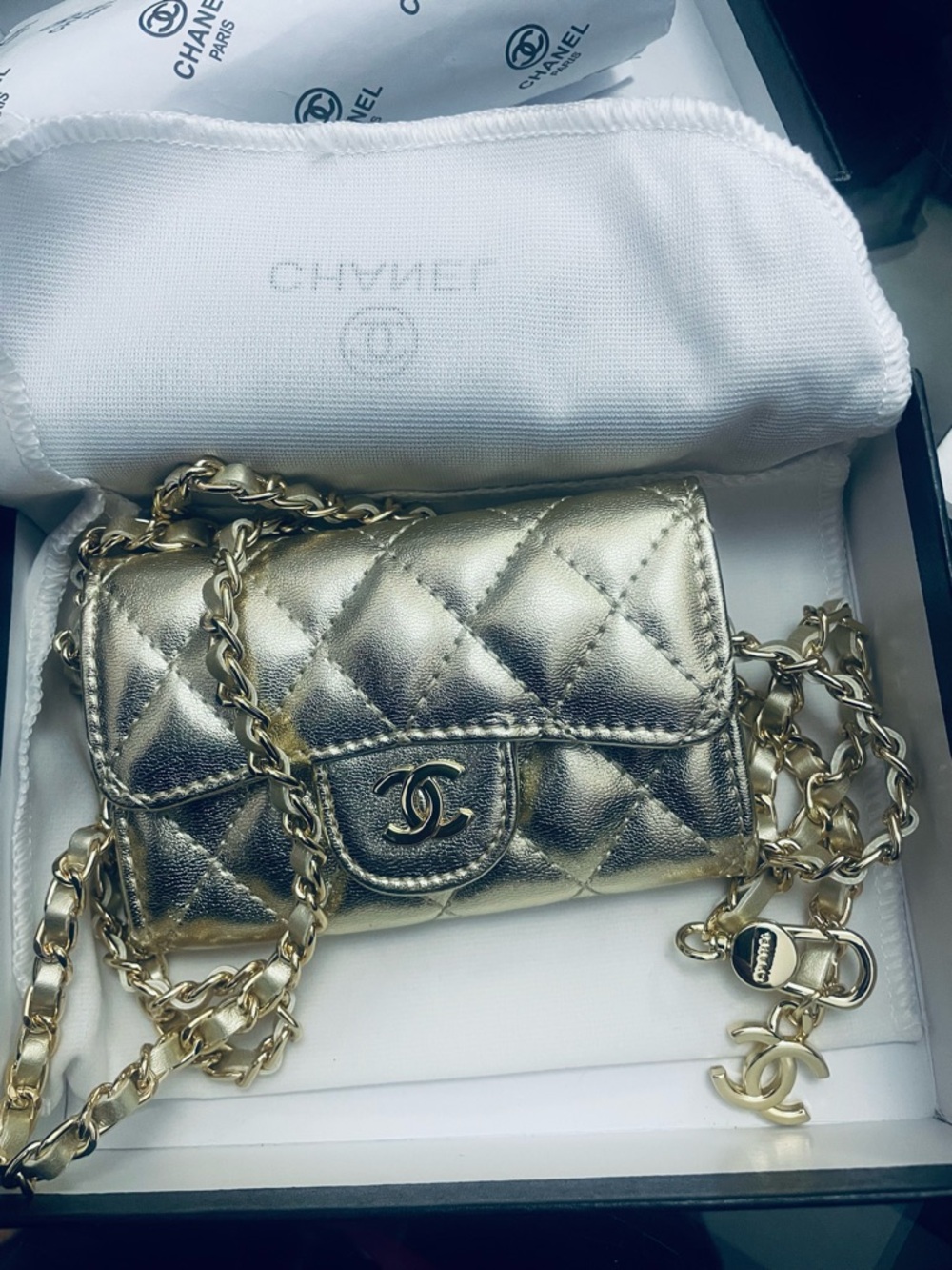 🚫🚫SOLD🚫🚫🔥Chanel metallic gold  Mini Quilted wallet on chain Bag Vegan leather